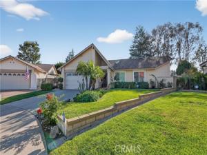 MLS #OC26153104 image #0