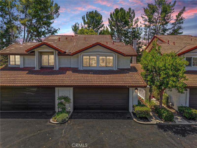 MLS #OC26153136 image #0