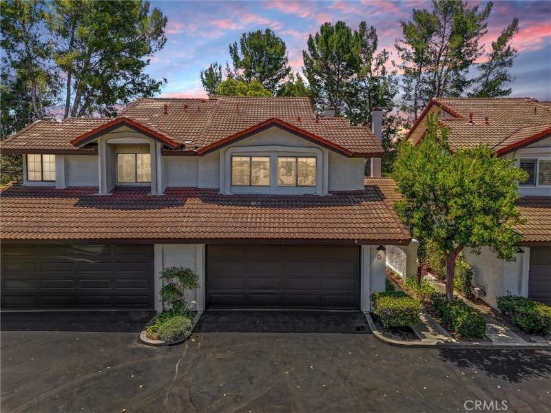 MLS #OC26153136 image #0
