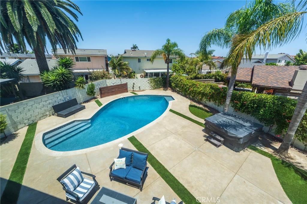 MLS #OC26153199 image #0
