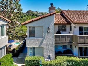 MLS #OC26153379 image #0