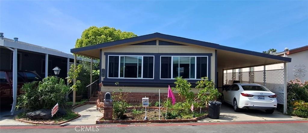 MLS #OC26153596 image #0