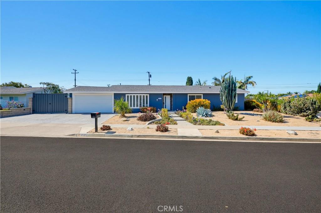 MLS #OC26153765 image #0