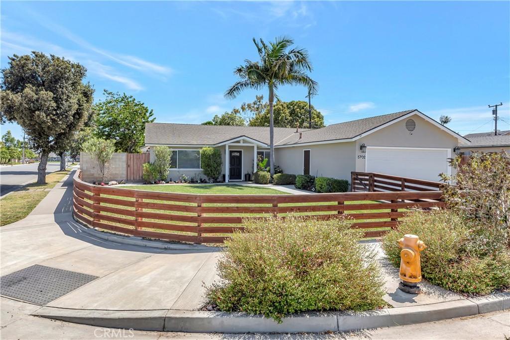 MLS #OC26153890 image #0