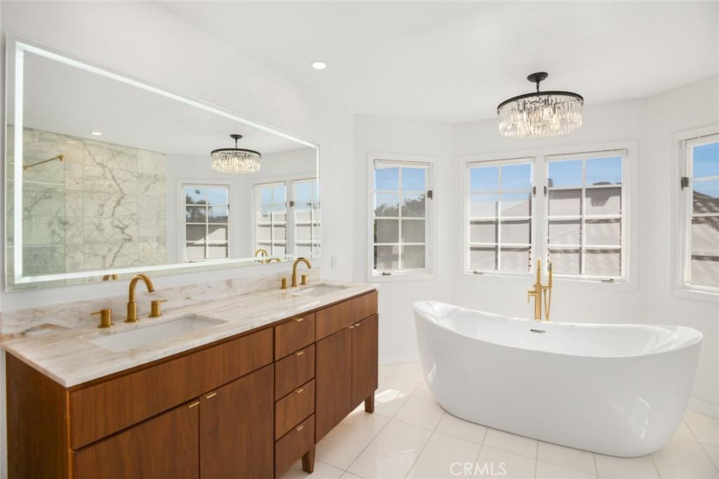 MLS #OC26154046 image #0