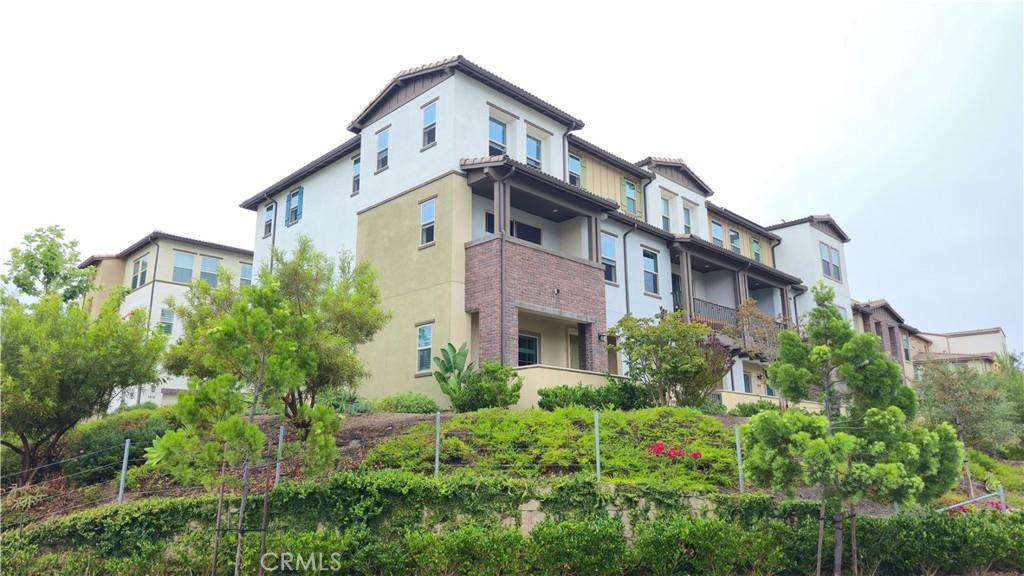 MLS #OC26154051 image #0