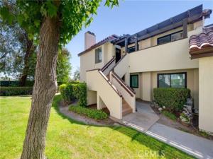 MLS #OC26154211 image #0