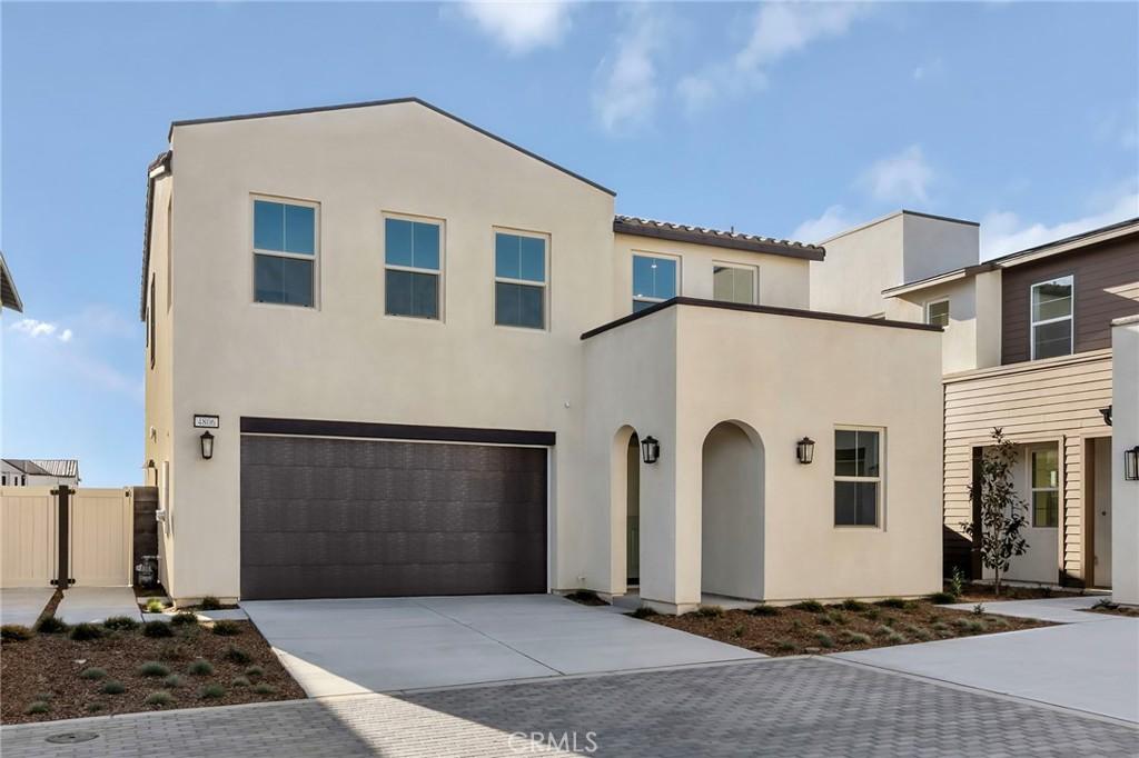 MLS #OC26154269 image #0