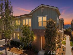 MLS #OC26154491 image #0
