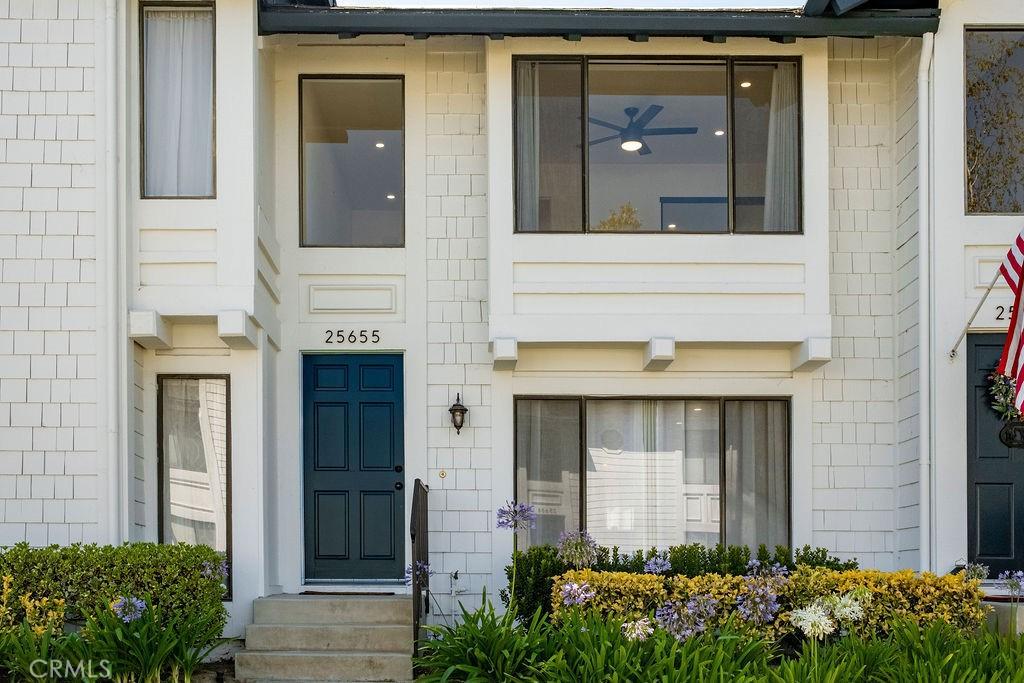 MLS #OC26154832 image #0