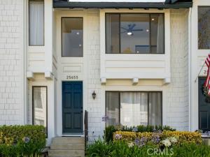 MLS #OC26154832 image #0