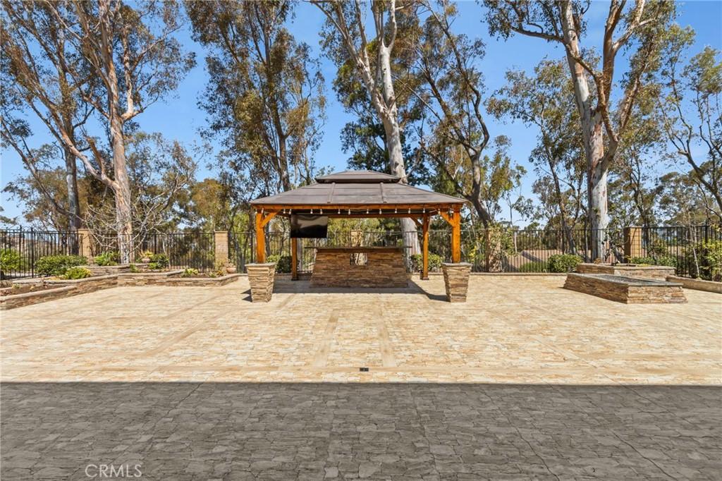 MLS #OC26154867 image #0