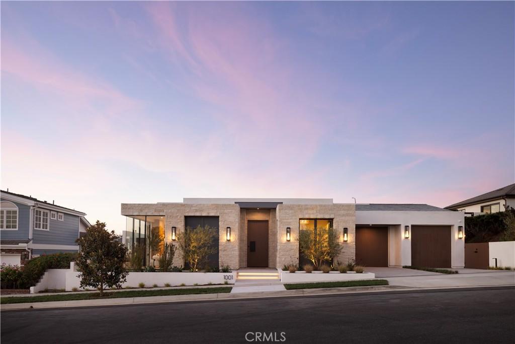 MLS #OC26154928 image #0