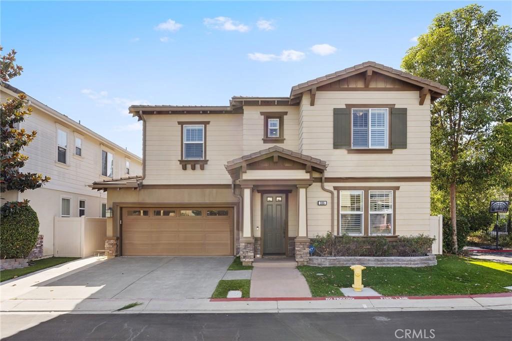MLS #OC26155186 image #0