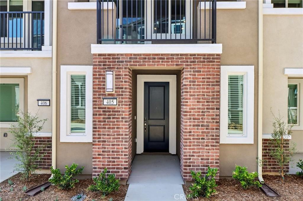 MLS #OC26155219 image #0