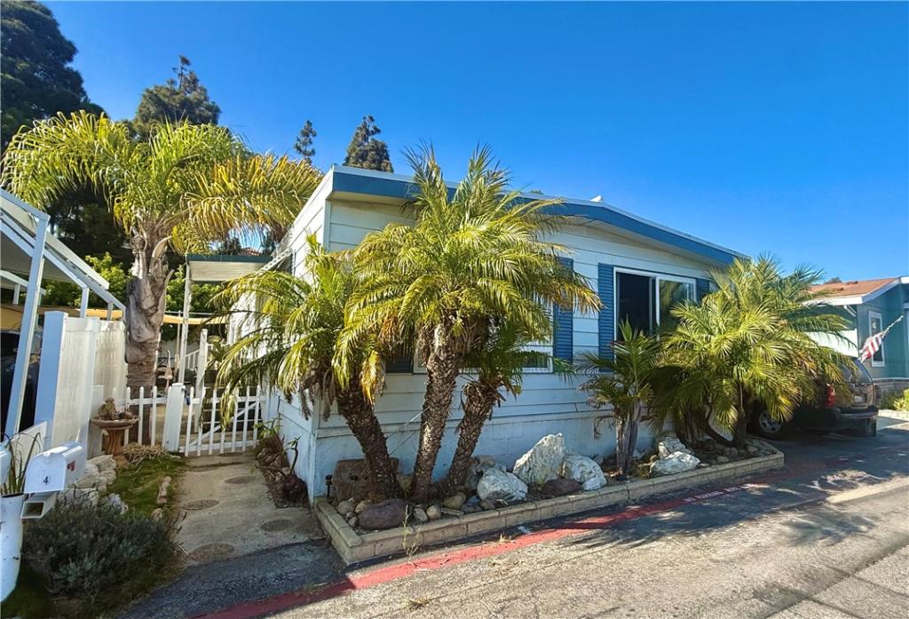 MLS #OC26155257 image #0