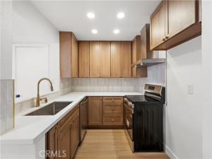MLS #OC26155380 image #0