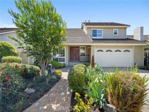 MLS #OC26155438 image #0