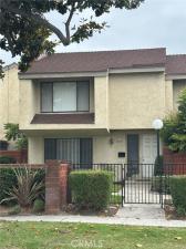 MLS #OC26155594 image #0