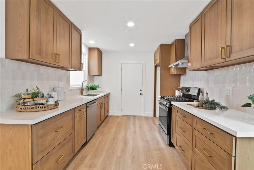 MLS #OC26155666 image #0