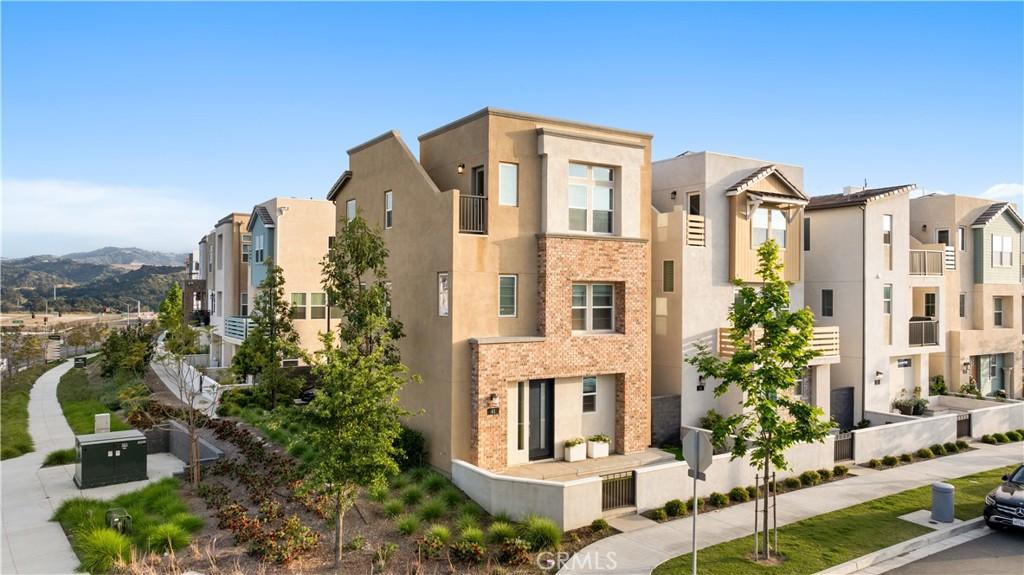 MLS #OC26155683 image #0