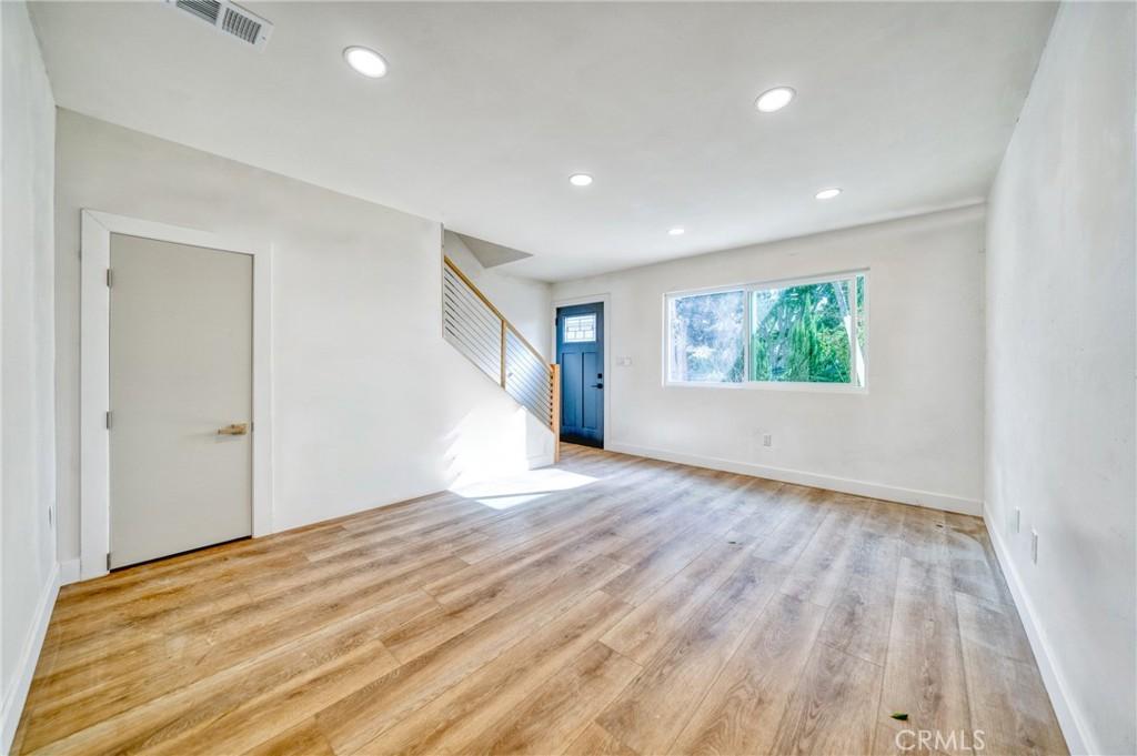 MLS #OC26155712 image #0