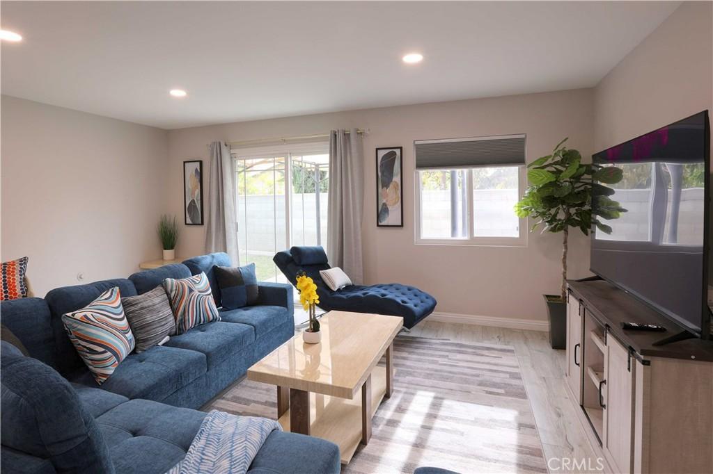 MLS #OC26155787 image #0