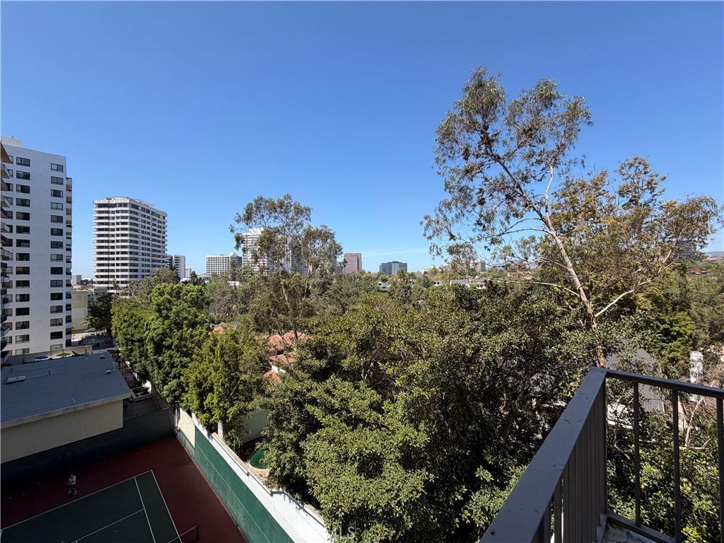 MLS #OC26155925 image #0