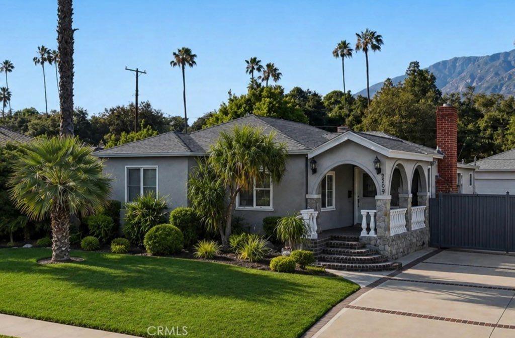MLS #OC26155928 image #0