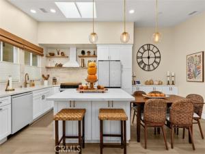 MLS #OC26156068 image #0