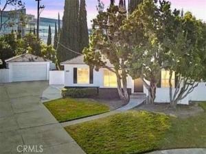 MLS #OC26156158 image #0