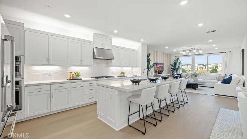 MLS #OC26156666 image #0