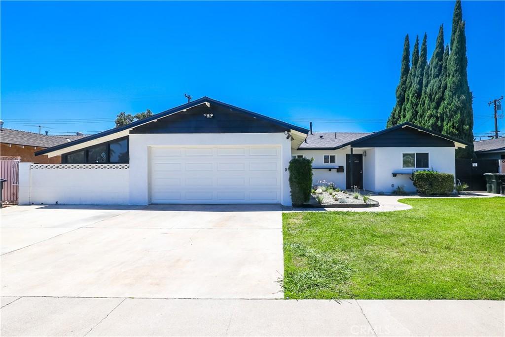 MLS #OC26156907 image #0