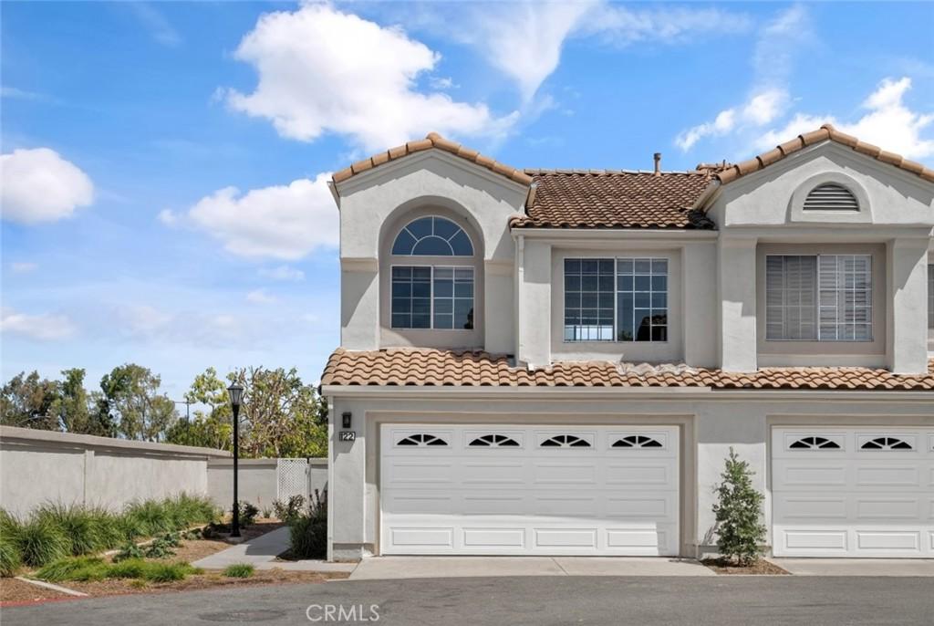 MLS #OC26156968 image #0