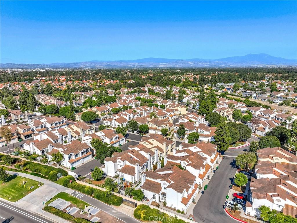 MLS #OC26156968 image #0