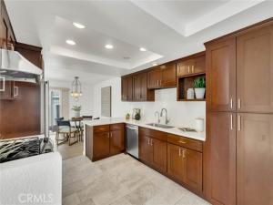 MLS #OC26156968 image #0