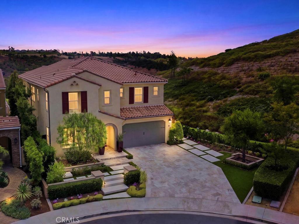 MLS #OC26157427 image #0
