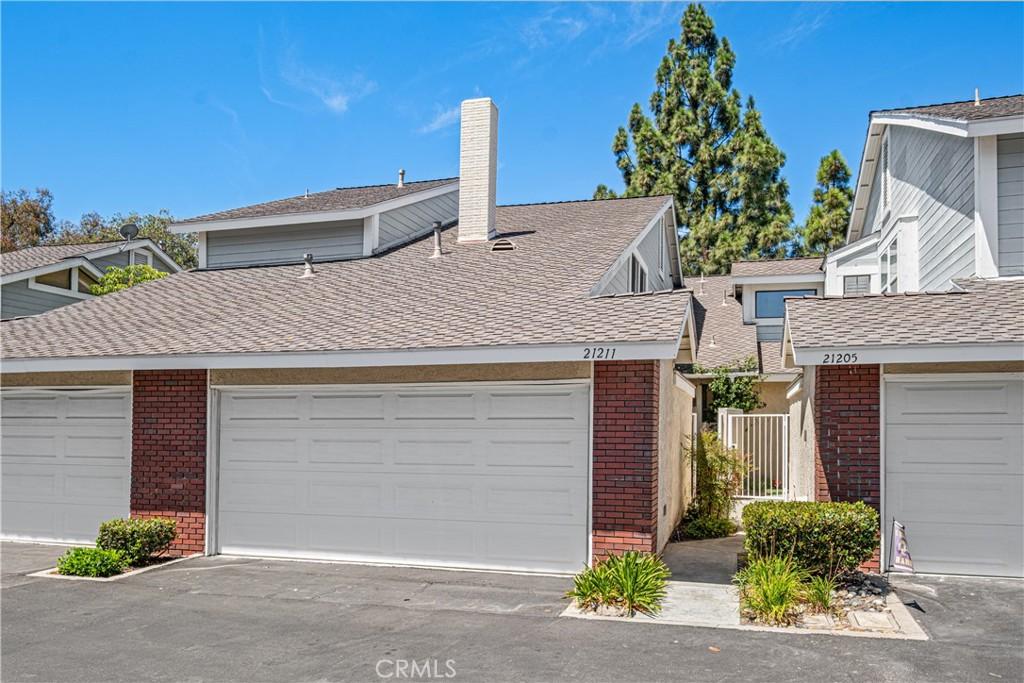 MLS #OC26157611 image #0