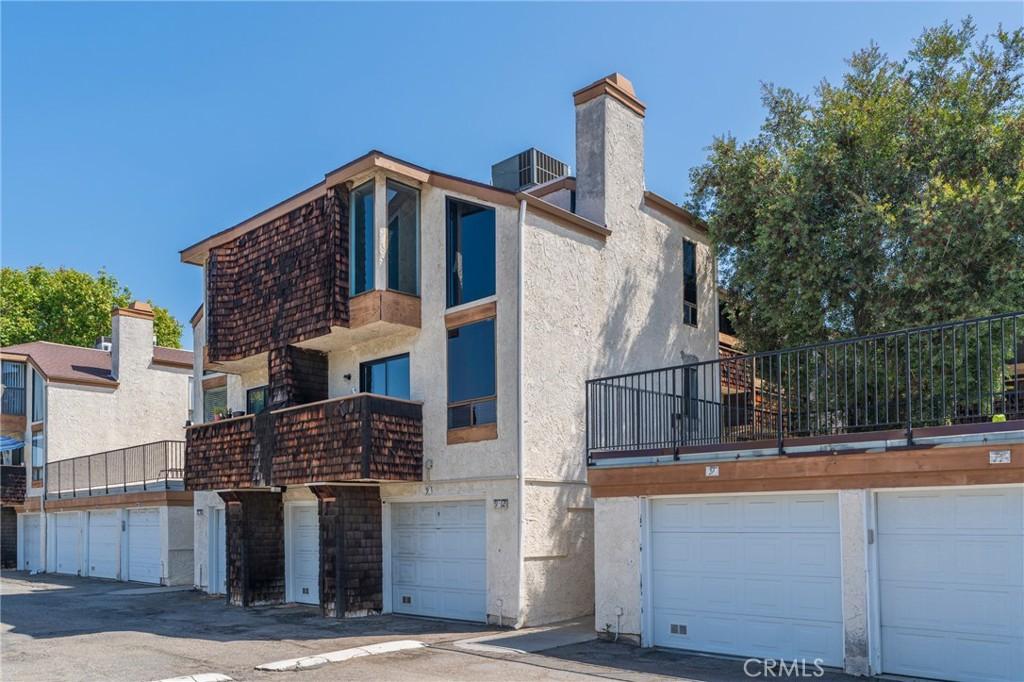 MLS #OC26157660 image #0