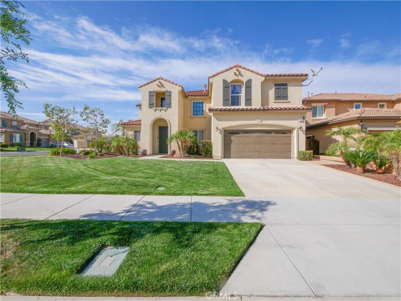 MLS #OC26157948 image #0
