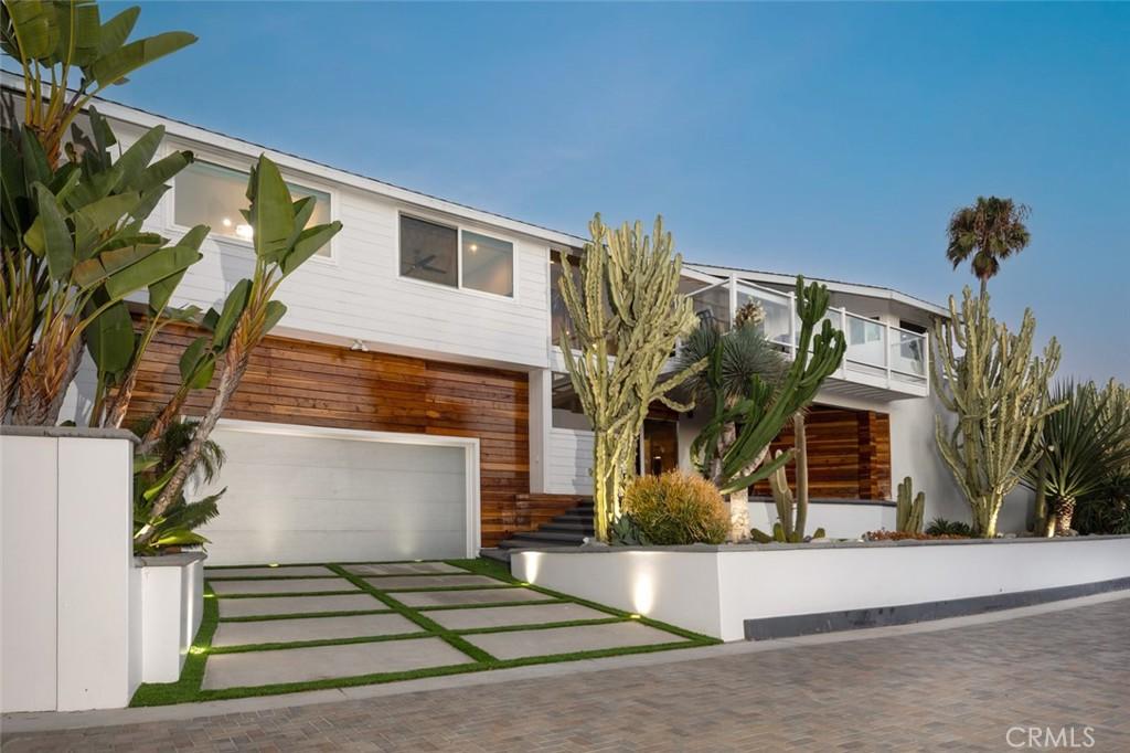 MLS #OC26157992 image #0