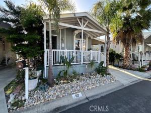 MLS #OC26157995 image #0