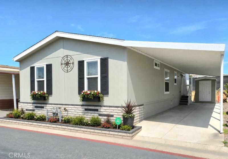 MLS #OC26158033 image #0