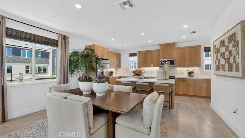 MLS #OC26158047 image #0