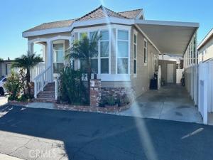 MLS #OC26158207 image #0