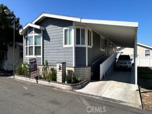 MLS #OC26158223 image #0