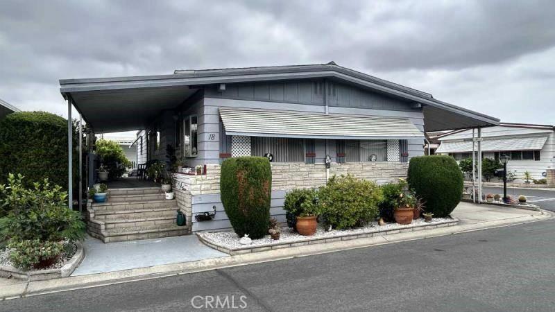 MLS #OC26158264 image #0