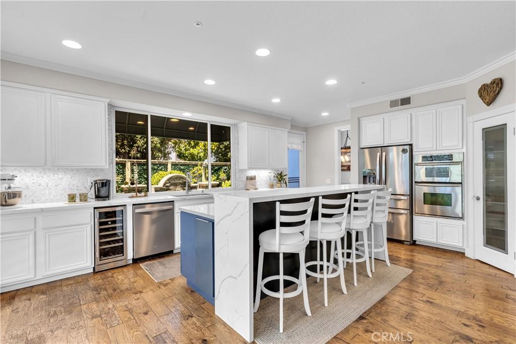 MLS #OC26158277 image #0