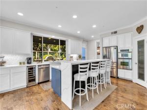 MLS #OC26158277 image #0