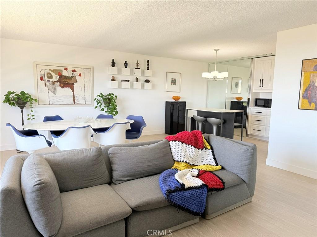 MLS #OC26158360 image #0